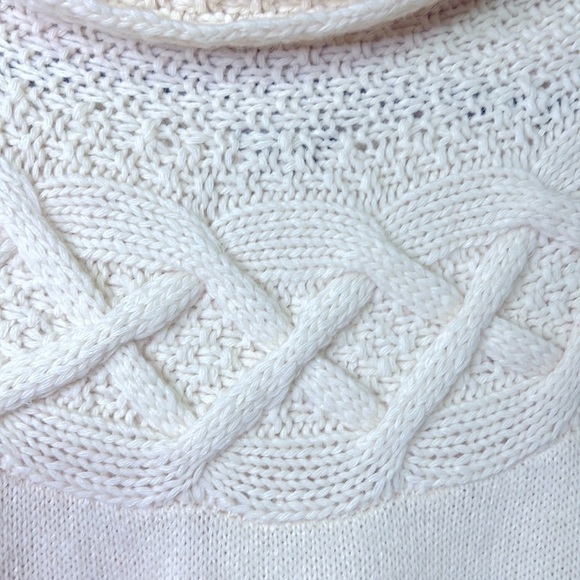 Theory Cream Turtle Neck Sweater Tunic Size Large Short Sleeves - Picture 3 of 5